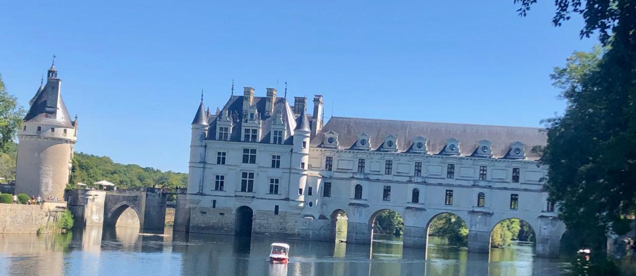 Отель Le Hameau Du Moulin A Vent Сент-Авертен Экстерьер фото